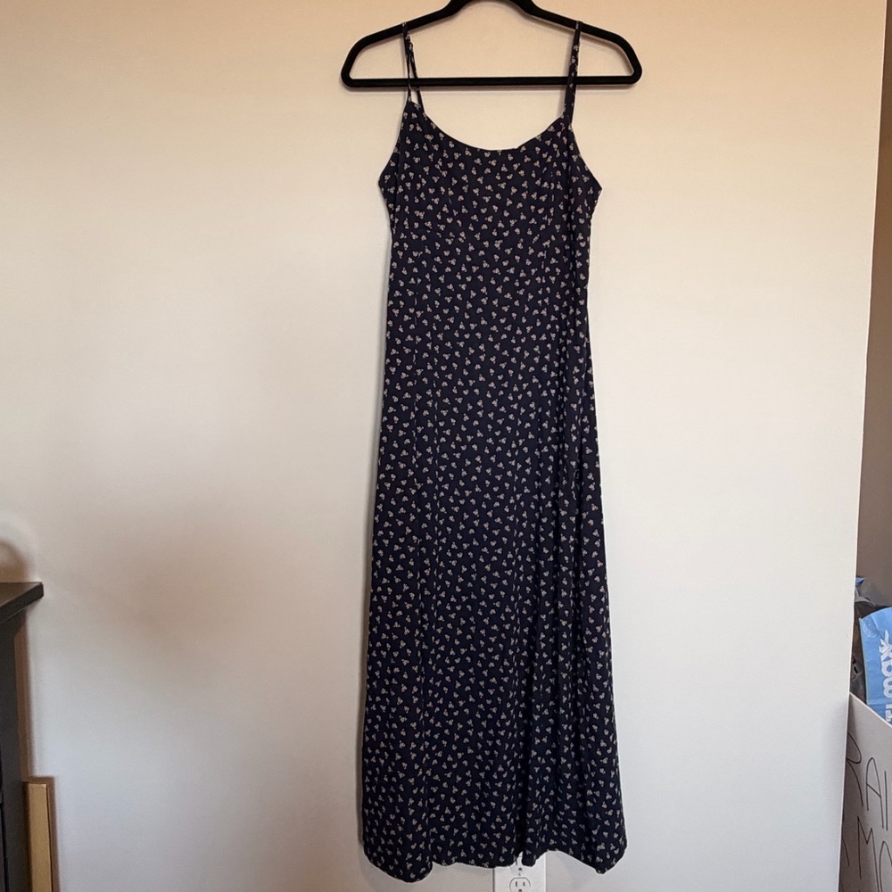 john galt by brandy melville /pac sun blue floral colleen midi slip dress